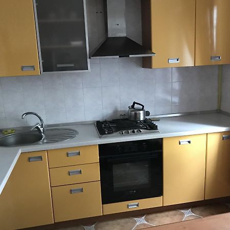 Beautiful Apartment On Korolenka 31 Vinnytsia Exterior foto